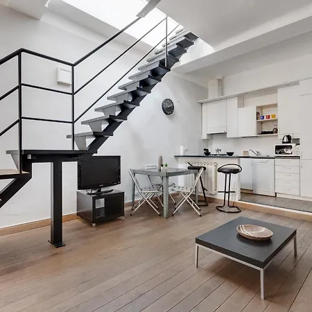 Apartment Colonne Navigli With Terrace